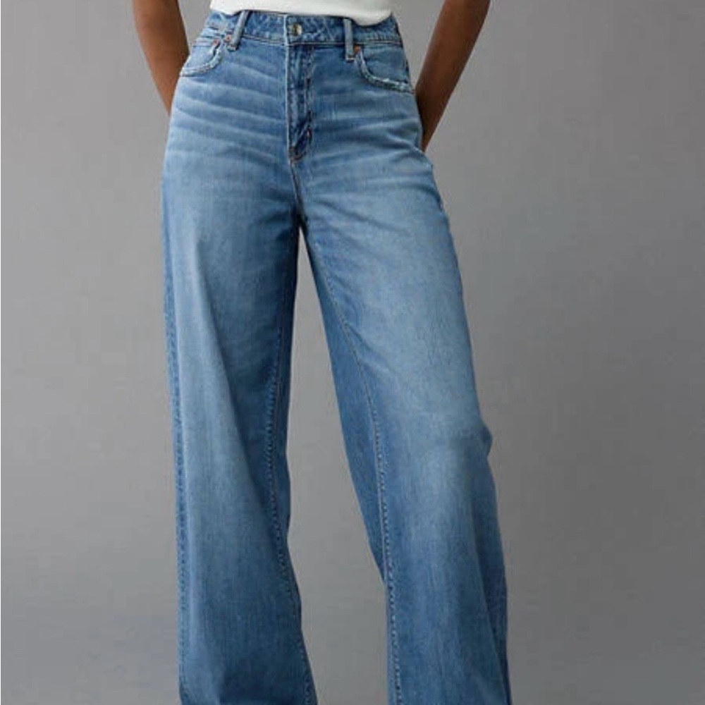 American Eagle High Waist Wide Leg Blue Denim Jeans